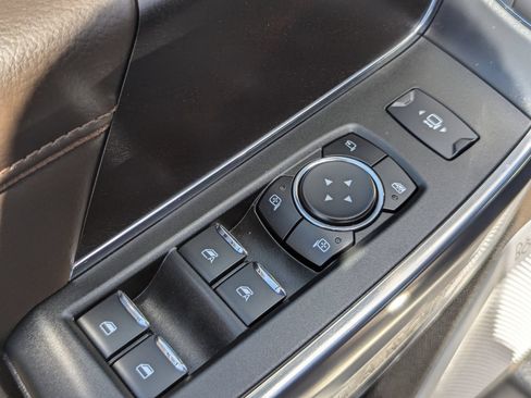 Certified 2025 Ford F250 King Ranch AWD/4WD image 24