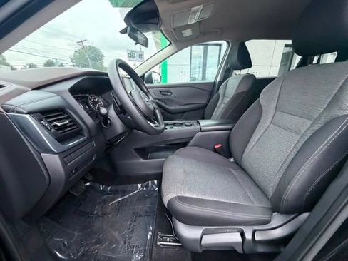Used 2021 Nissan Rogue S AWD/4WD image 12
