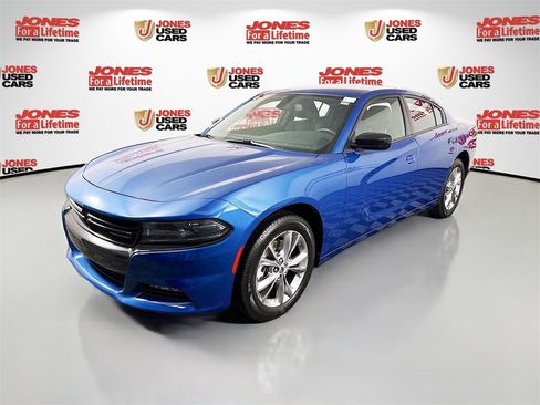 Used 2023 Dodge Charger SXT image 12