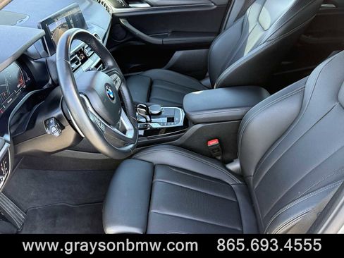 Used 2024 BMW X3 xDrive30i image 10