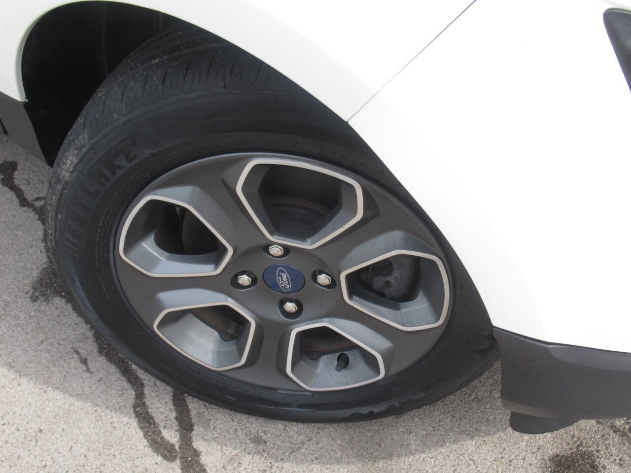 Used 2019 Ford EcoSport S FWD image 4