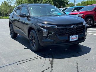 New 2026 Chevrolet Trax LT w/ Driver Confidence Package FWD video 2