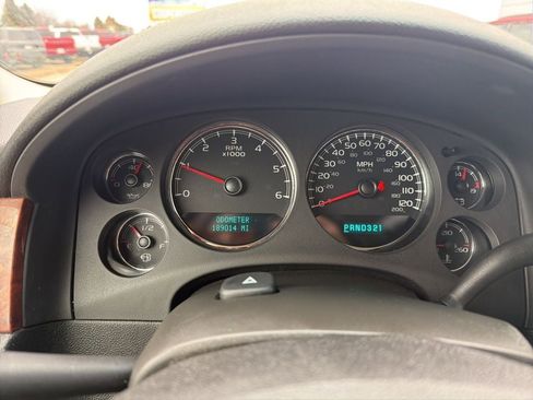 Used 2007 Chevrolet Suburban LTZ w/ LTZ Preferred Equipment Group image 15