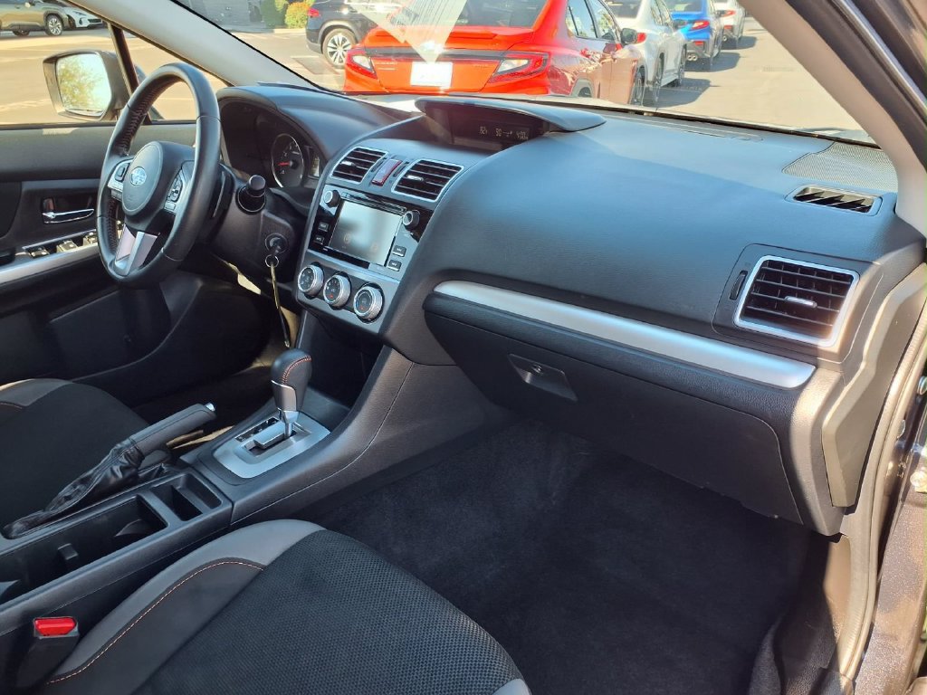 Used 2017 Subaru Crosstrek 2.0i Premium AWD/4WD image 17