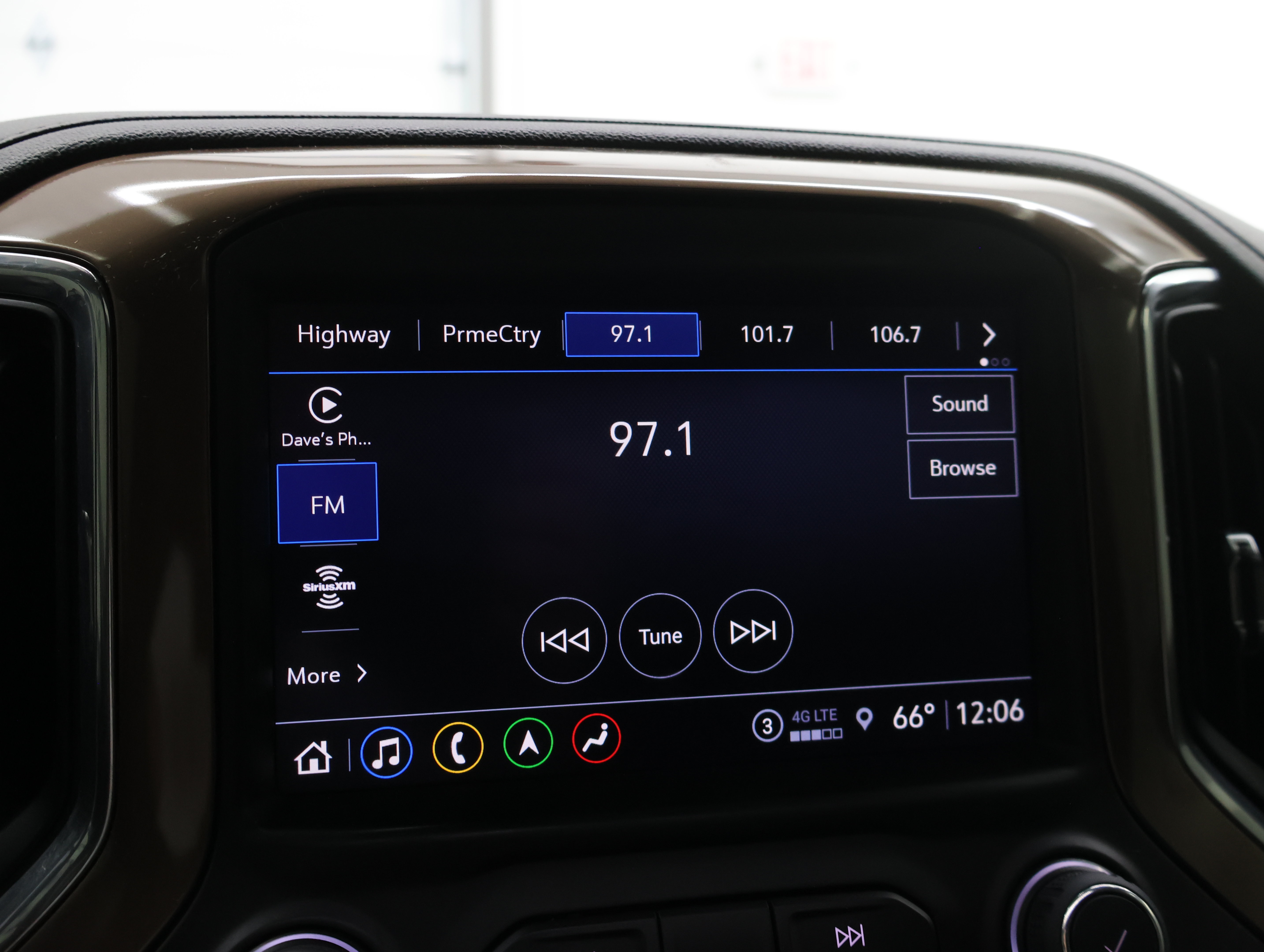Used 2022 Chevrolet Silverado 2500 High Country w/ Safety Package II AWD/4WD image 61