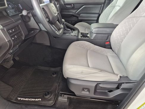 Used 2025 Toyota Tacoma SR5 RWD image 21