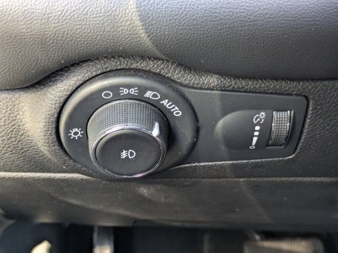 Used 2022 Dodge Durango GT image 15