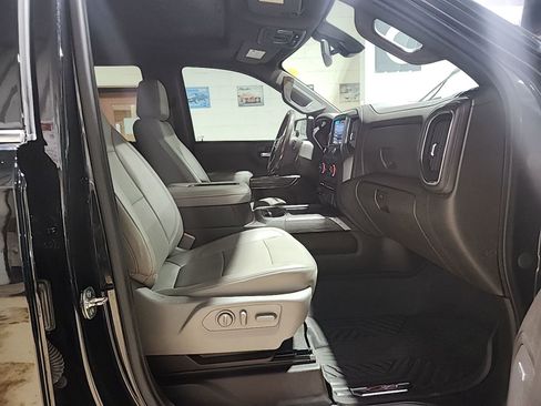 Used 2020 Chevrolet Silverado 1500 LTZ image 8