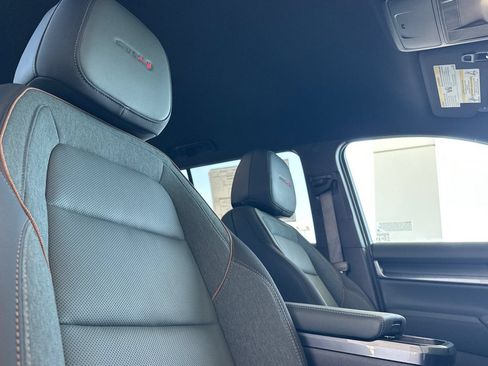 New 2026 GMC Terrain AT4 w/ Technology Package II AWD/4WD image 18