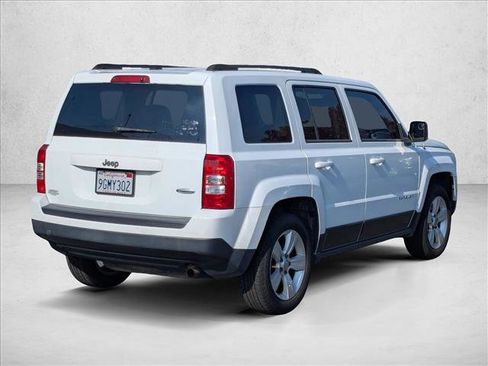 Used 2014 Jeep Patriot Latitude image 5