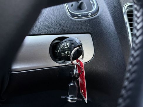 Used 2019 Dodge Grand Caravan GT FWD image 33