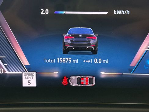Certified 2025 BMW i4 eDrive40 w/ M Sport Package RWD image 35