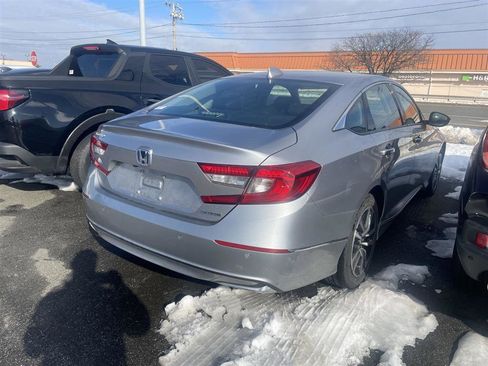 Used 2022 Honda Accord EX-L image 4