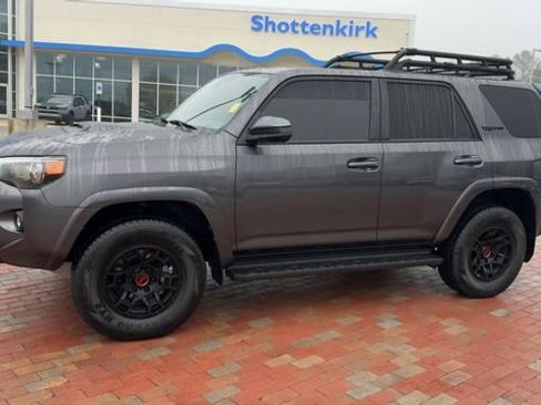 Used 2022 Toyota 4Runner TRD Pro image 7