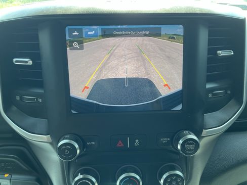 Used 2022 RAM 2500 Big Horn w/ Level A Equipment Group image 5