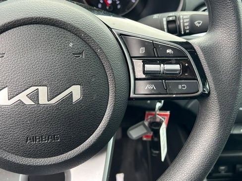 Used 2024 Kia Forte LX image 24