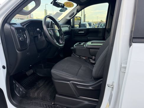 Used 2020 Chevrolet Silverado 2500 W/T w/ WT Fleet Convenience Package image 17