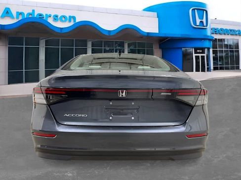 New 2025 Honda Accord SE image 4