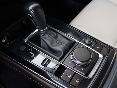 Used 2022 MAZDA CX-30 AWD 2.5 S w/ Premium Package image 16