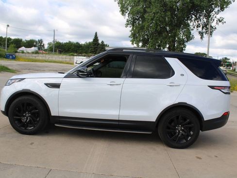 Used 2019 Land Rover Discovery SE AWD/4WD image 5