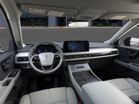 New 2026 Lincoln Aviator AWD image 9