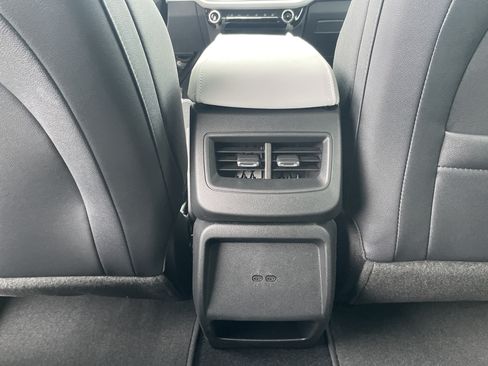 New 2026 Chevrolet Equinox EV LT FWD image 28