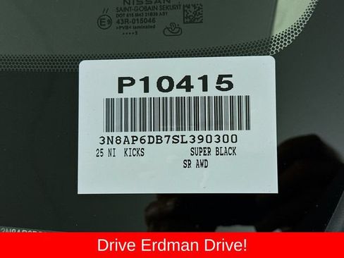 Used 2025 Nissan Kicks SR AWD/4WD image 30