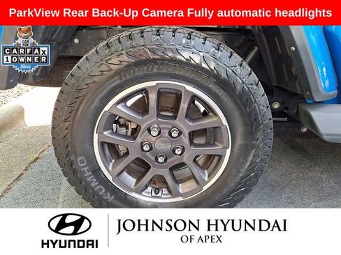 Used 2021 Jeep Gladiator Overland w/ Cold Weather Group AWD/4WD image 5