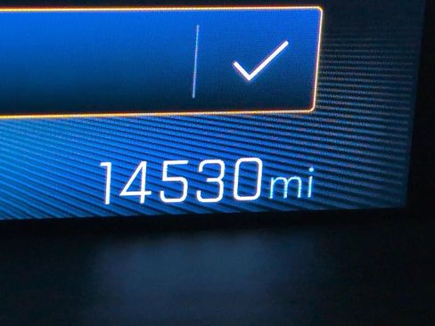 Used 2023 Chevrolet Colorado Trail Boss w/ Technology Package AWD/4WD image 2