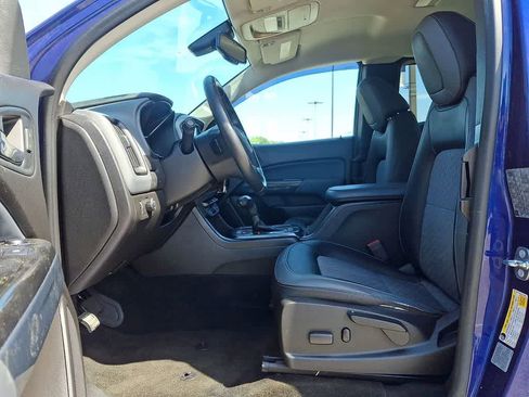 Used 2017 Chevrolet Colorado Z71 RWD image 12
