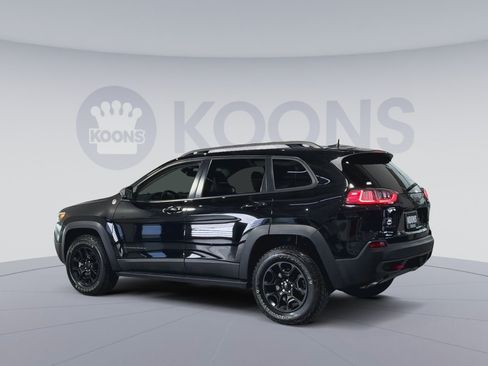 Used 2021 Jeep Cherokee Trailhawk w/ Sun, Sound & Nav Group AWD/4WD image 8