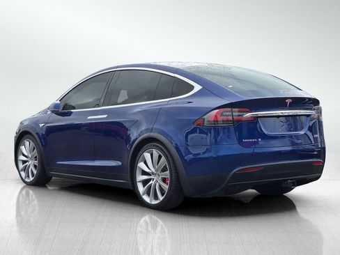 Used 2016 Tesla Model X P90D image 7