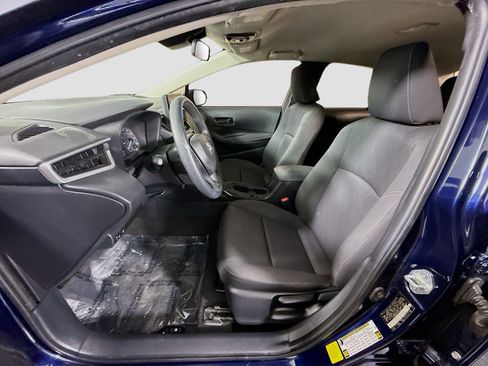Used 2024 Toyota Corolla LE FWD image 39