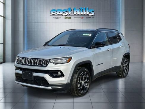Used 2024 Jeep Compass Limited image 7