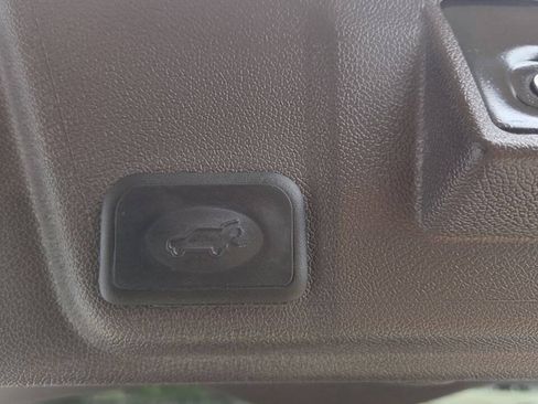 Used 2016 Buick Enclave Leather FWD image 12