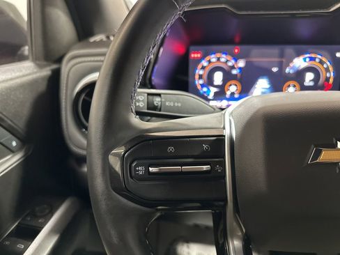 Used 2024 Chevrolet Colorado LT w/ LT Convenience Package image 28