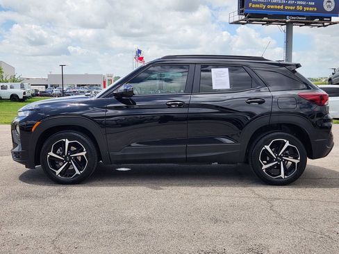 Used 2023 Chevrolet TrailBlazer RS w/ Convenience Package FWD image 4