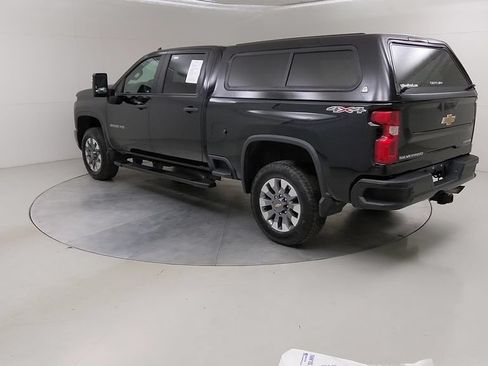 Used 2024 Chevrolet Silverado 2500 Custom w/ Custom Value Package AWD/4WD image 16