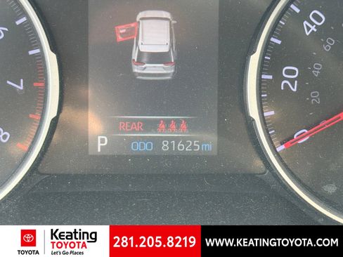 Used 2019 Toyota RAV4 XLE w/ Convenience Package FWD image 15