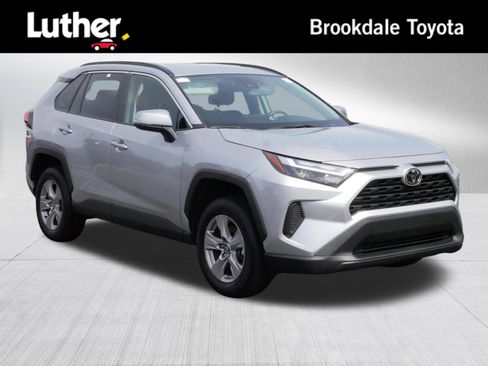 Certified 2025 Toyota RAV4 XLE AWD/4WD image 1