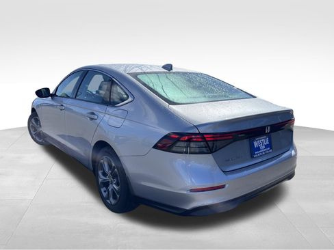 Used 2024 Honda Accord EX image 9