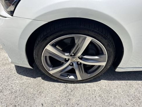 Used 2019 Lexus IS 300 RWD image 10