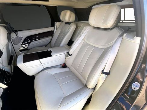 Used 2023 Land Rover Range Rover Autobiography image 27