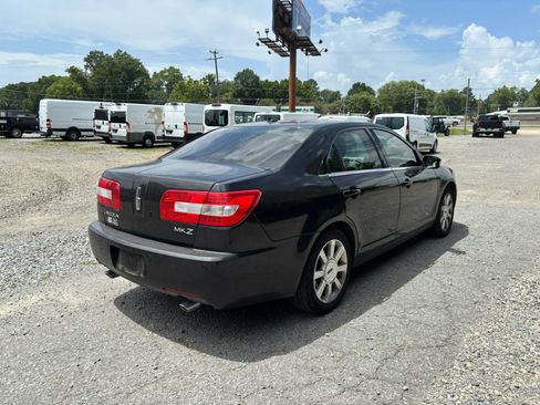 Used 2009 Lincoln MKZ FWD image 4