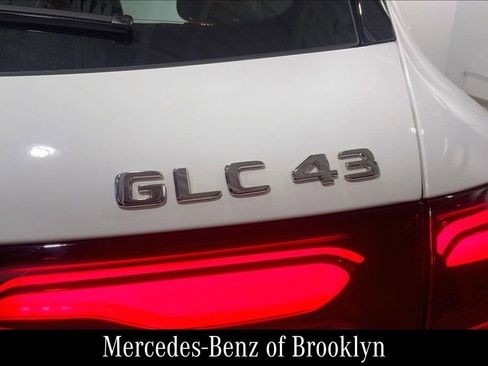 Used 2026 Mercedes-Benz GLC 43 AMG 4MATIC image 11