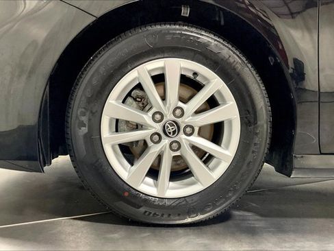 Certified 2025 Toyota Camry LE image 10