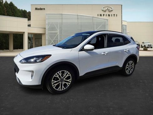 Used 2022 Ford Escape SEL w/ Technology Package image 1