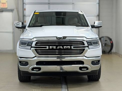 Used 2019 RAM 1500 Laramie AWD/4WD image 2