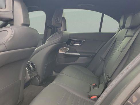Used 2024 Mercedes-Benz C 300 Sedan image 12