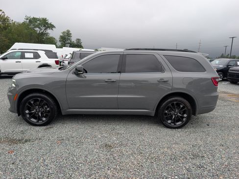 Used 2023 Dodge Durango GT AWD/4WD image 2